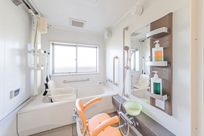 Best Accessible Tub Remodeling Contractors in Farmington, NM